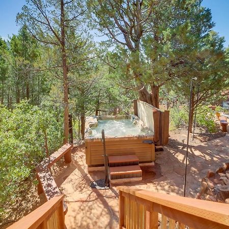 Chic Arizona Retreat With Hot Tub, Fire Pit And Deck! Villa Pine Exterior photo